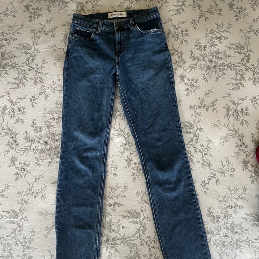 Reformation slim jeans size 25